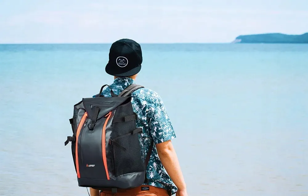 plecak-lefeet-divepack-czarny