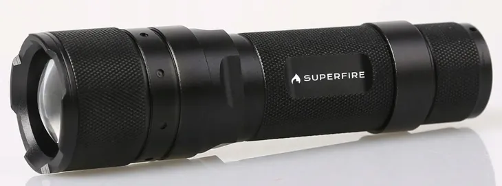 latarka-miniaturowa-superfire-570-lm-led-waga-z-opakowaniem-0-2-kg