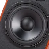 glosniki-2-0-edifier-r2000db-brazowe-sterowanie-pilot-bezprzewodowy