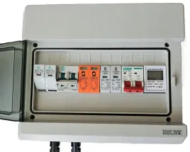 new-rozdzielnica-zasilania-ip65-ac-dc-pv-fotowoltaika-1-string-z-licznikiem
