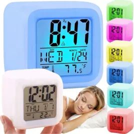 zegar-budzik-swiecacy-cyfrowy-lcd-termometr-podswietlany-led-zmienia-kolory