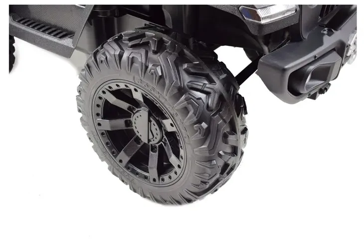 samochod-super-toys-czarny-maksymalne-obciazenie-30-kg