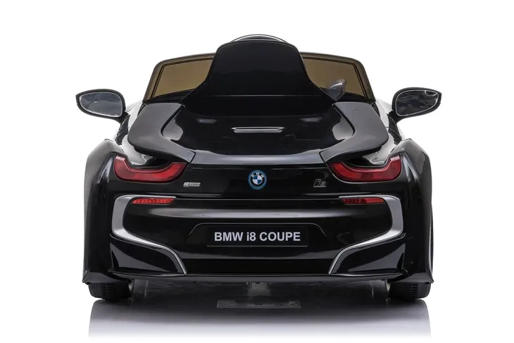 samochod-bmw-czarny-marka-bmw-wiek-dziecka-3-lata