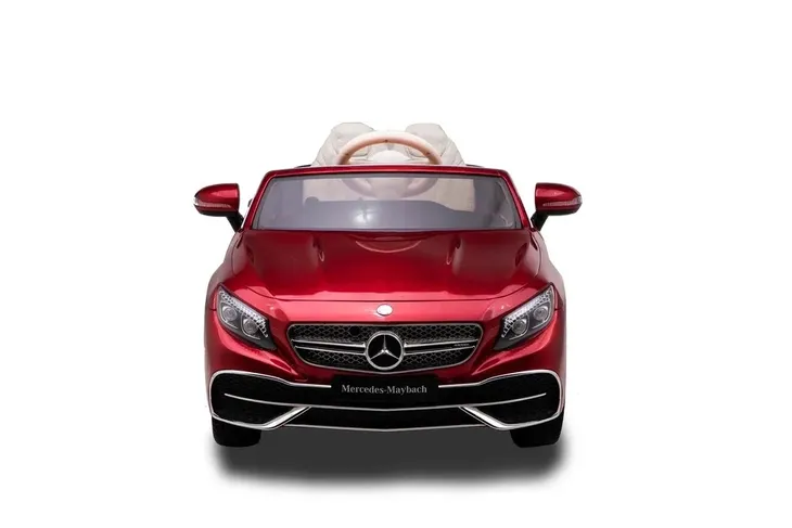 samochod-mercedes-czerwony-wiek-dziecka-12-m