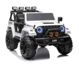 samochod-super-toys-bialy