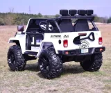 samochod-super-toys-bialy-dlugosc-pojazdu-91-cm