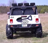 samochod-super-toys-bialy-szerokosc-pojazdu-48-cm