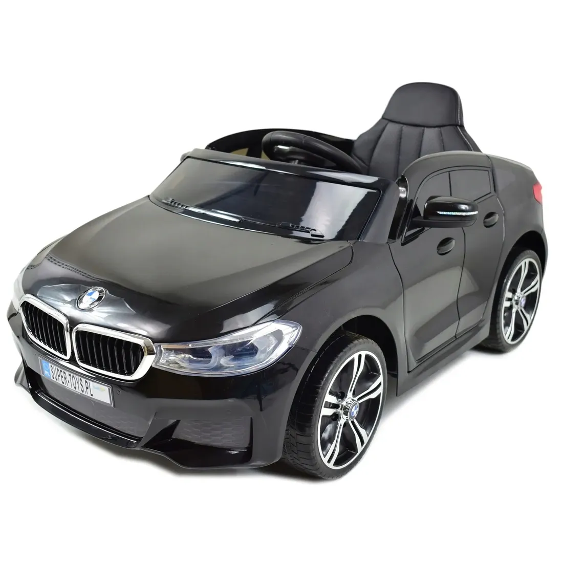 samochod-bmw-czarny