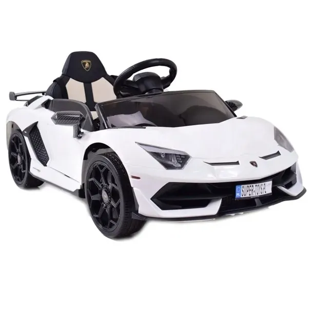 samochod-lamborghini-bialy
