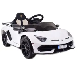samochod-lamborghini-bialy