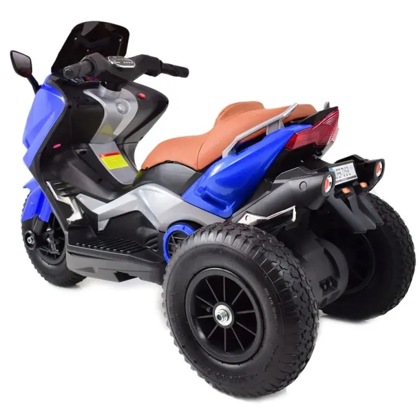 motor-superrtoys-czerwony-do-30-kg-wiek-dziecka-3-lata