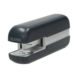 biurowy-leitz-odcienie-szarosci-i-srebra