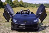 samochod-lamborghini-pomaranczowy-marka-lamborghini-wiek-dziecka-12-m