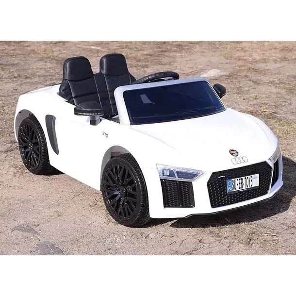 samochod-audi-bialy-marka-audi-kolor-bialy
