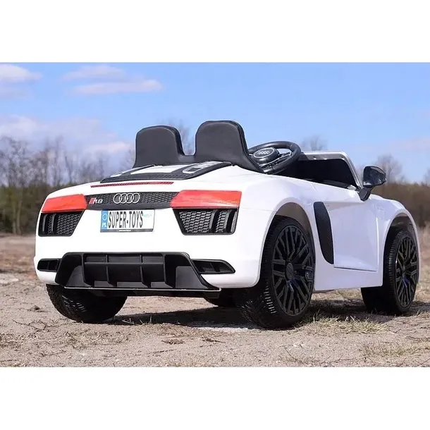 samochod-audi-bialy-marka-audi-kod-producenta-5903641560382