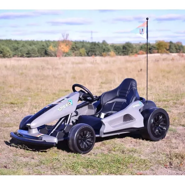 samochod-4toys-szary-waga-z-opakowaniem-30-kg