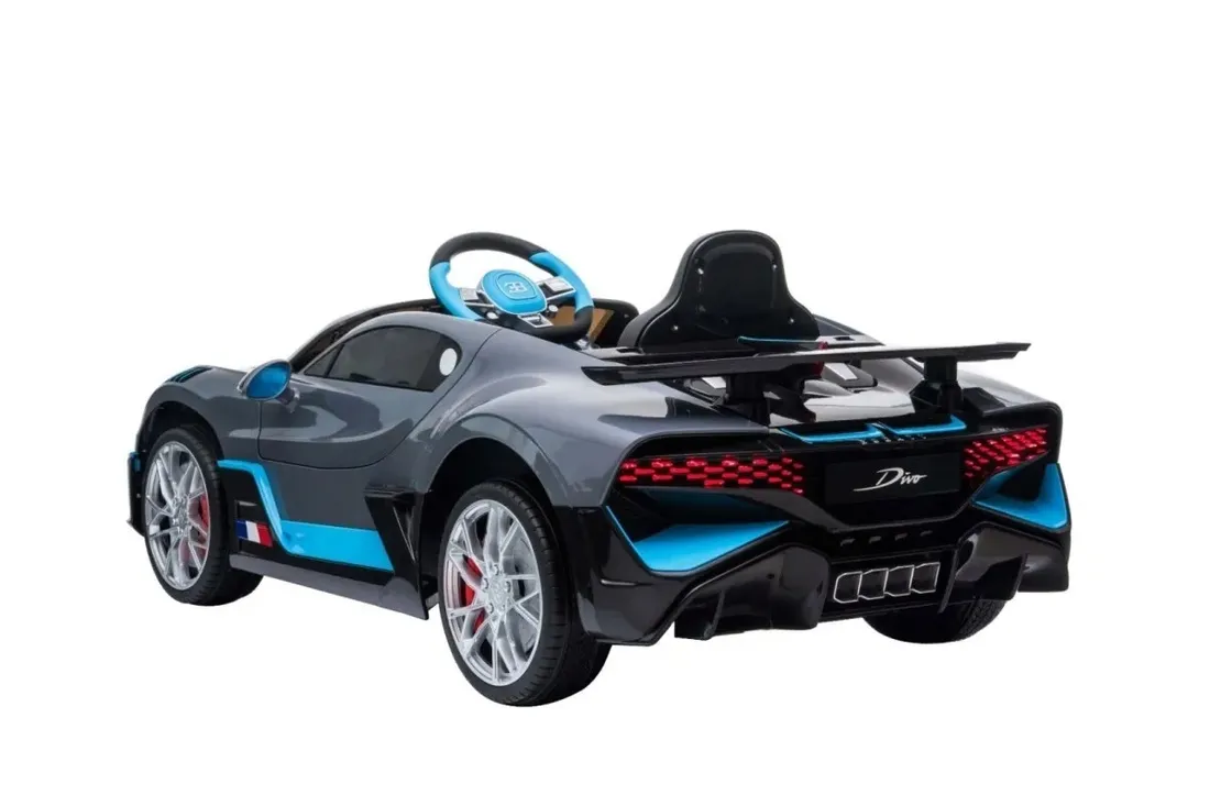 samochod-bugatti-czarny-niebieski