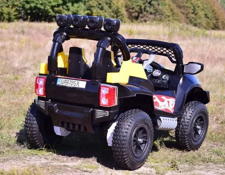samochod-super-toys-czarny-marka-super-toys-maksymalne-obciazenie-30-kg