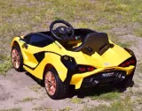 samochod-lamborghini-zolty-marka-lamborghini-maksymalne-obciazenie-30-kg
