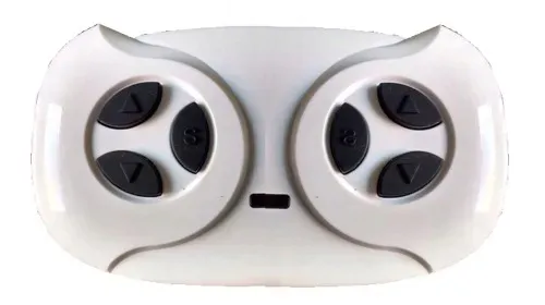 samochod-mercedes-bialy-liczba-miejsc-1