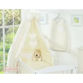 baldachim-z-tkaniny-serduszka-biale