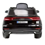 samochod-audi-czarny-marka-audi-maksymalne-obciazenie-30-kg