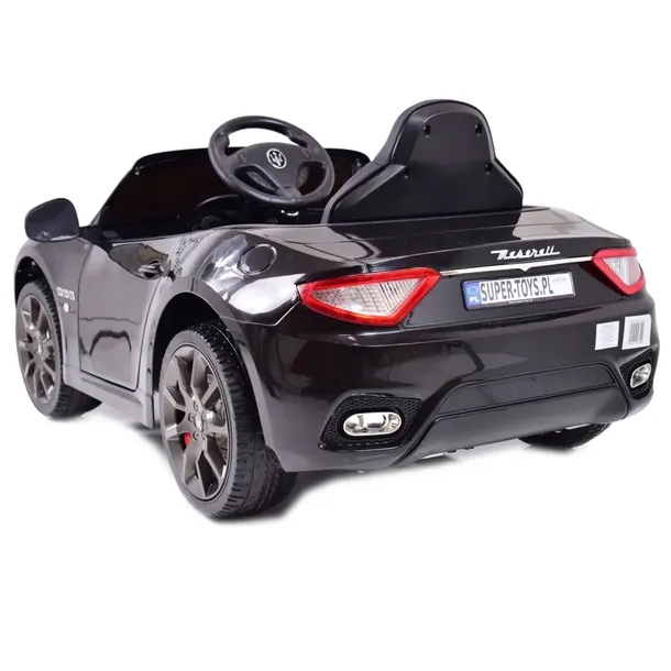 samochod-super-toys-czarny-waga-z-opakowaniem-20-kg