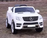 samochod-mercedes-bialy-liczba-miejsc-1