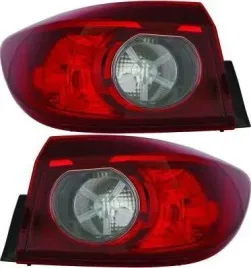 lampy-tyl-tylne-mazda-3-sedan-13-zestaw-lewa-prawa