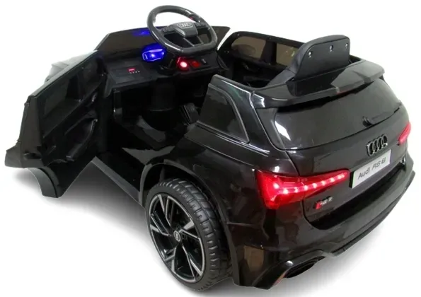 samochod-audi-czarny-liczba-miejsc-1