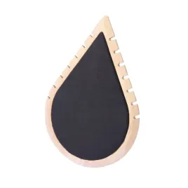 ekspozytor-na-naszyjniki-do-sklepu