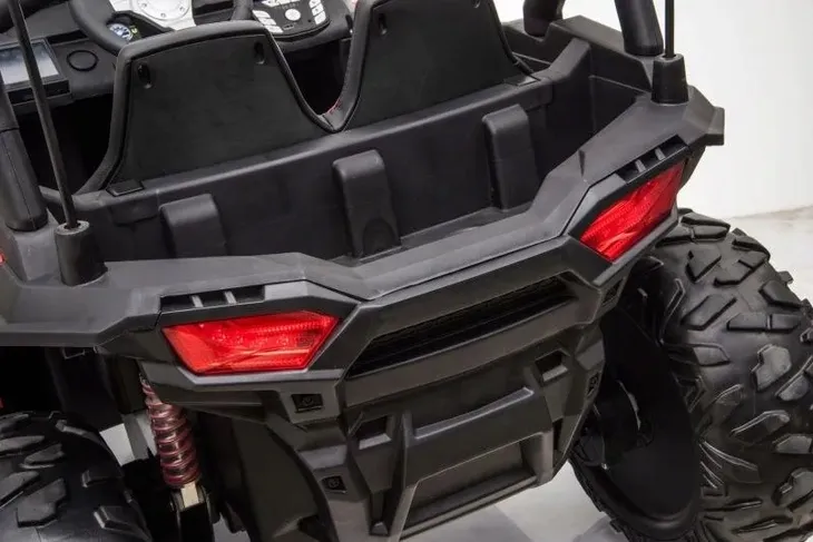 samochod-buggy-czerwony-marka-buggy-maksymalne-obciazenie-35-kg