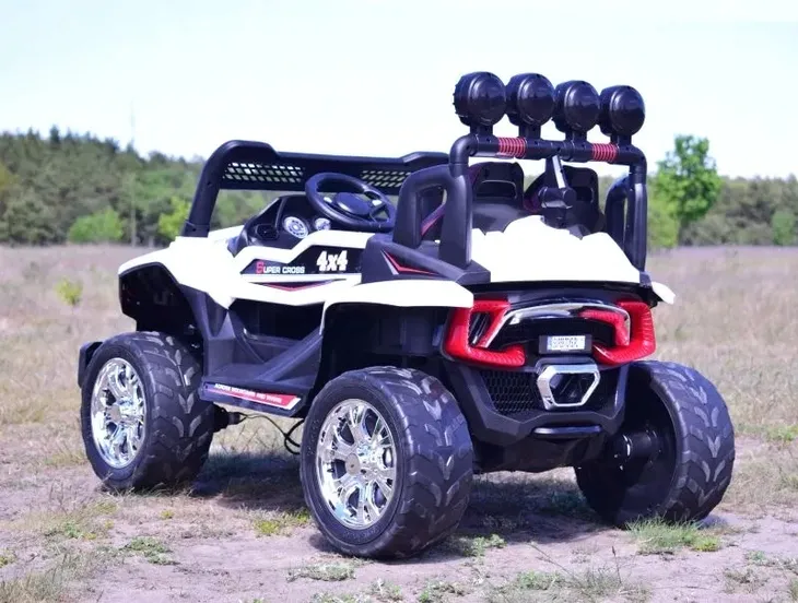 samochod-super-toys-bialy-marka-super-toys-wiek-dziecka-3-lata