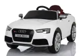 samochod-audi-bialy-wiek-dziecka-3-m