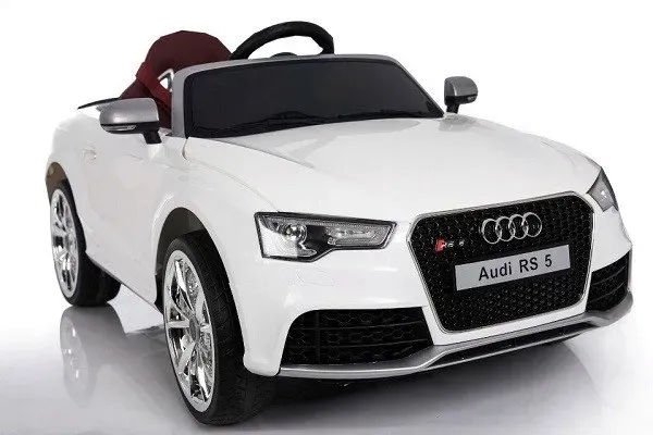 samochod-audi-bialy-szerokosc-pojazdu-70-cm