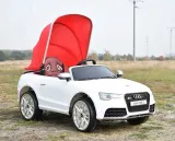 samochod-audi-bialy-liczba-miejsc-1