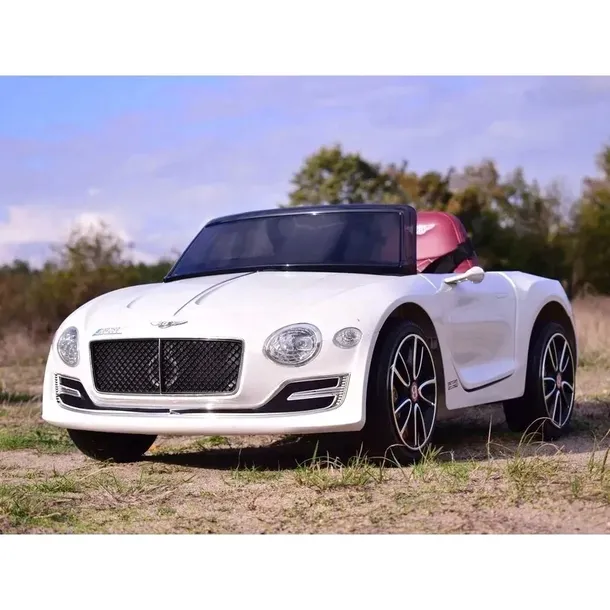 samochod-bentley-bialy-marka-bentley-maksymalne-obciazenie-30-kg