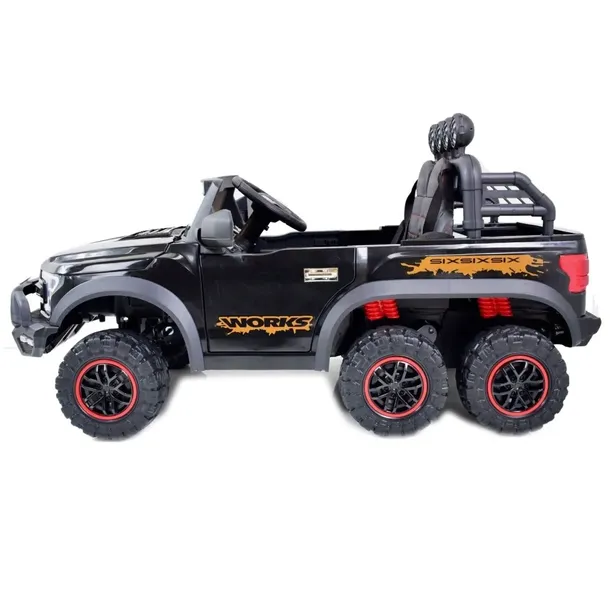 samochod-jeep-bialy-czarny-czerwony-szerokosc-pojazdu-75-cm
