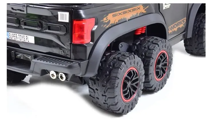 samochod-jeep-bialy-czarny-czerwony-kod-producenta-5903641567916