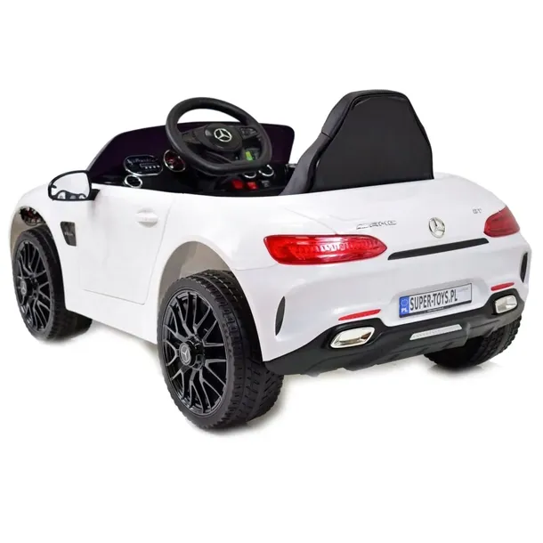 samochod-mercedes-bialy-kolor-bialy