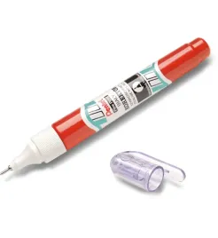 korektor-w-piorze-z-metalowa-koncowka-pentel-zl63