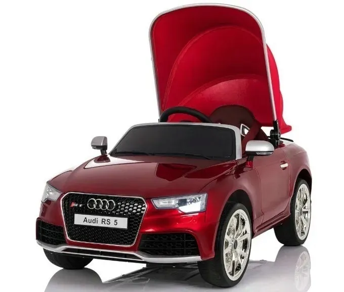 samochod-audi-czerwony