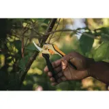 sekator-ogrodowy-fiskars-solid-p331-stan-nowy