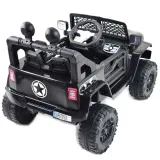 samochod-super-toys-czarny-marka-super-toys-wiek-dziecka-3-lata