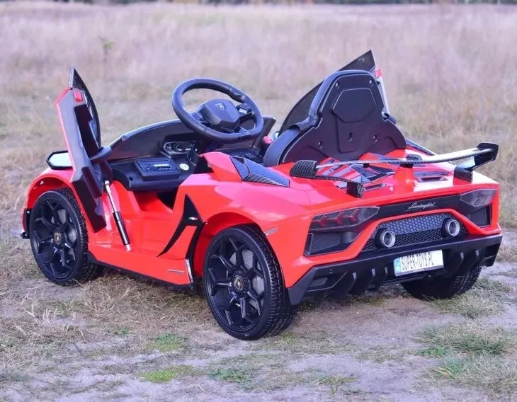 samochod-lamborghini-czerwony-waga-z-opakowaniem-20-8-kg