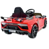 samochod-lamborghini-czerwony-marka-lamborghini-kolor-czerwony
