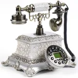stary-retro-telefon-stacjonarny-ornament-stan-nowy