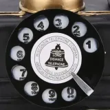stary-retro-telefon-stacjonarny-ornament-stan-nowy
