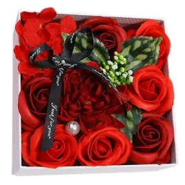 flower-box-kwiaty-mydlane-roze-prezent-na-walentynki