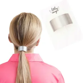 elegancka-srebrna-spinka-do-wlosow-minimalistyczna-klamra-kucyka-hair-cuff